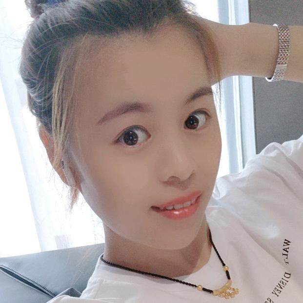 家有👦俩皮夹克