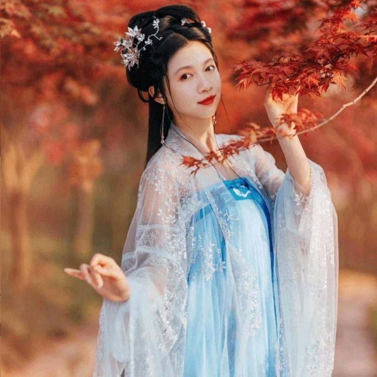 94年巨蟹女