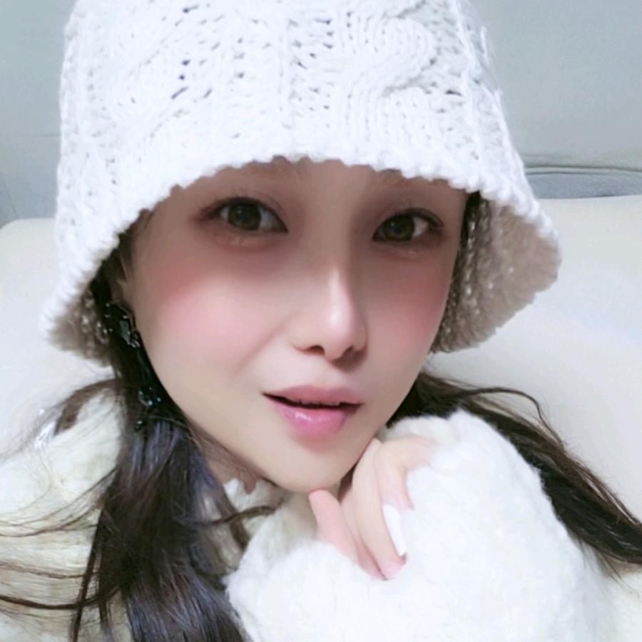 郑雅美衣美妆