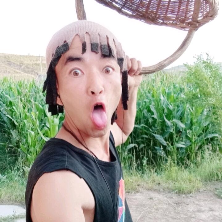 豁牙子（记录生活）
