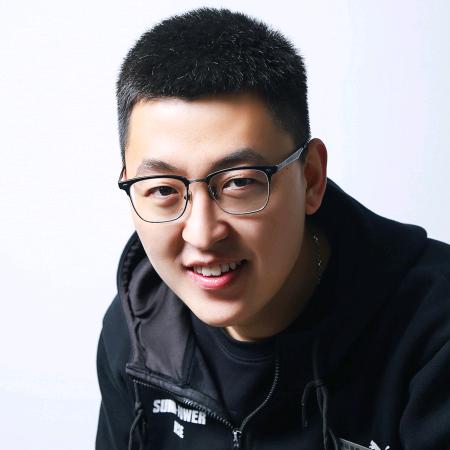 宏哥爱撩车