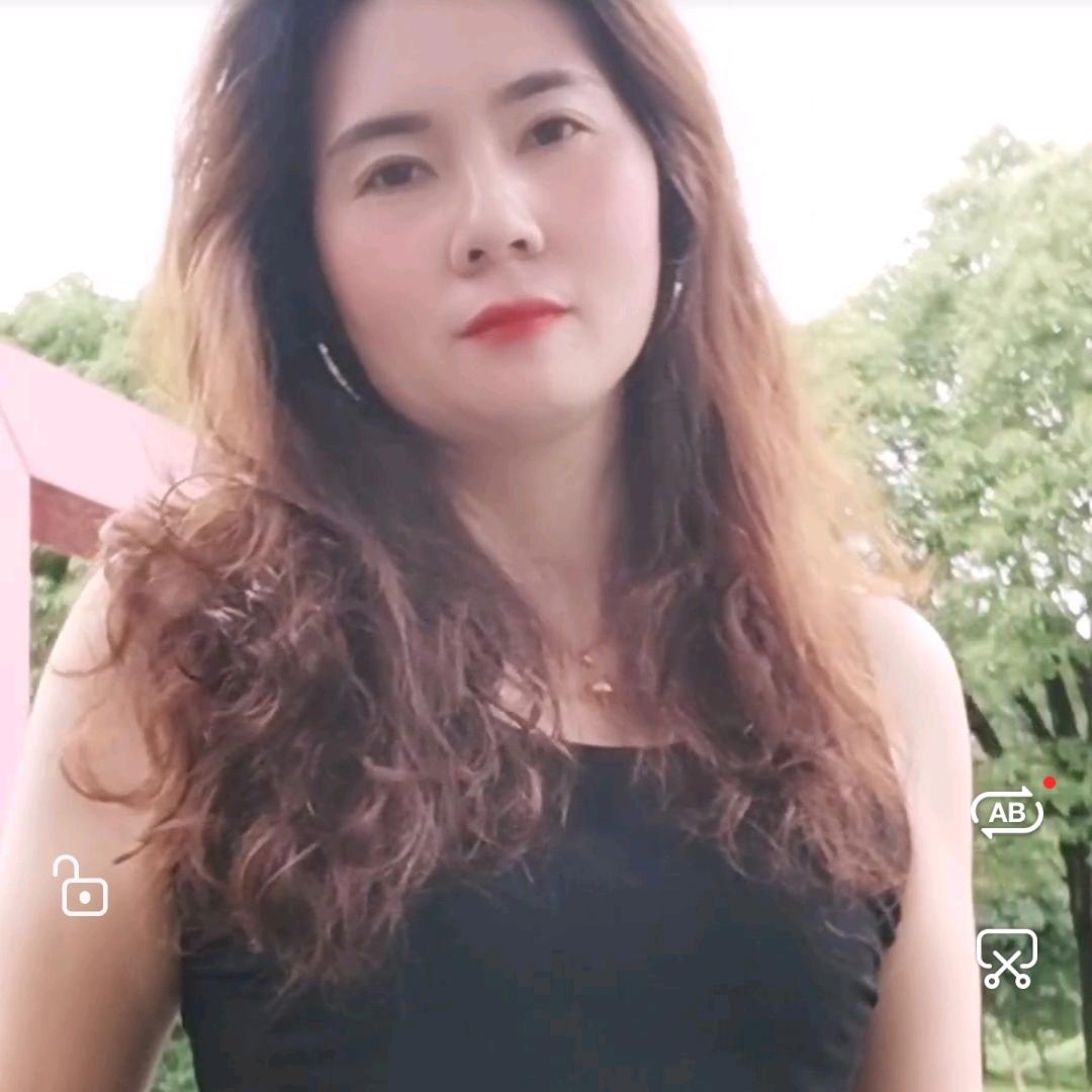 张艳