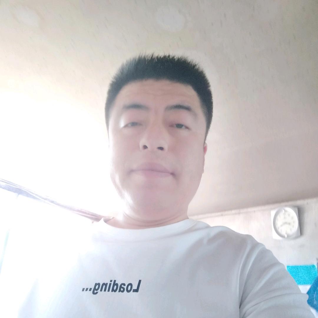 《小伙贼靠谱》