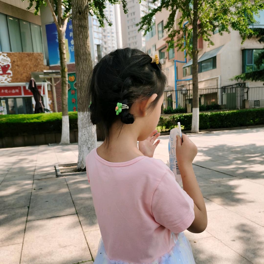 嘻哈小猴子