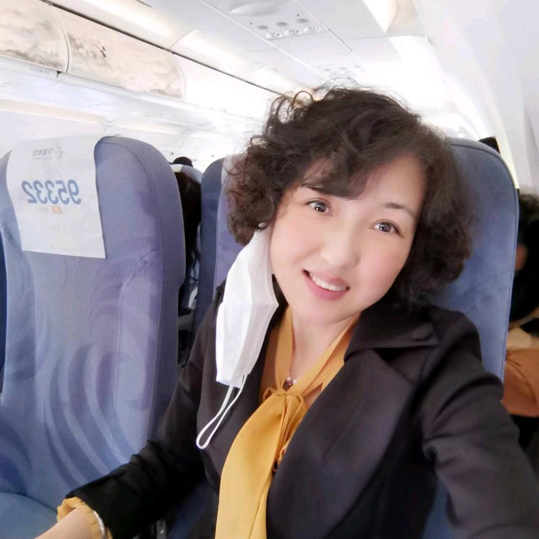GL轻奢男装华姐