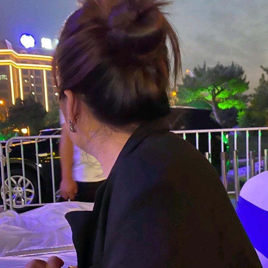 @阿莲