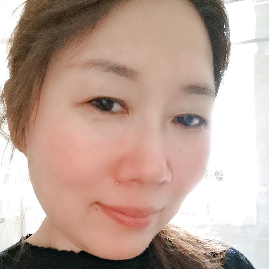 🌈 灵魂有香气的女子
