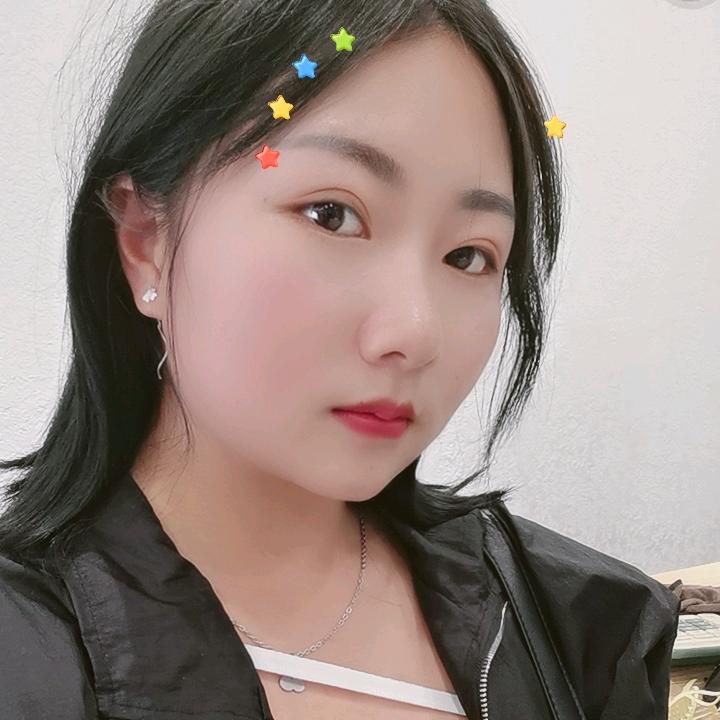 小名李朵朵