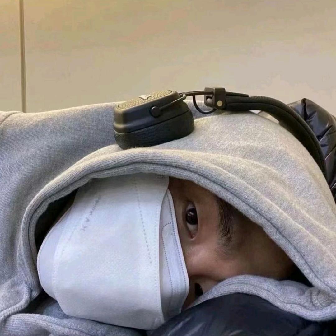張@