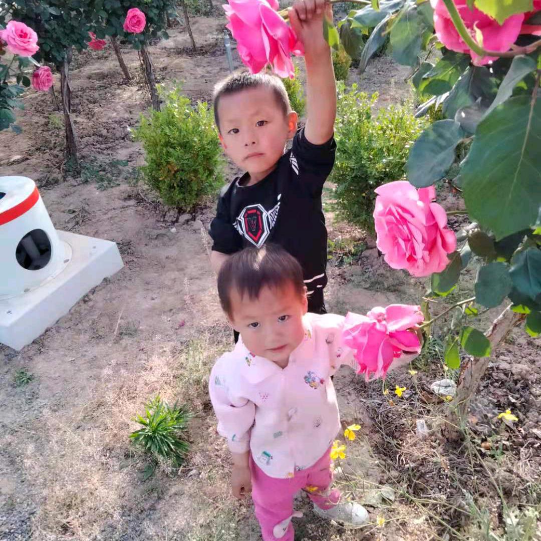 郝婉宁和郝栋辉