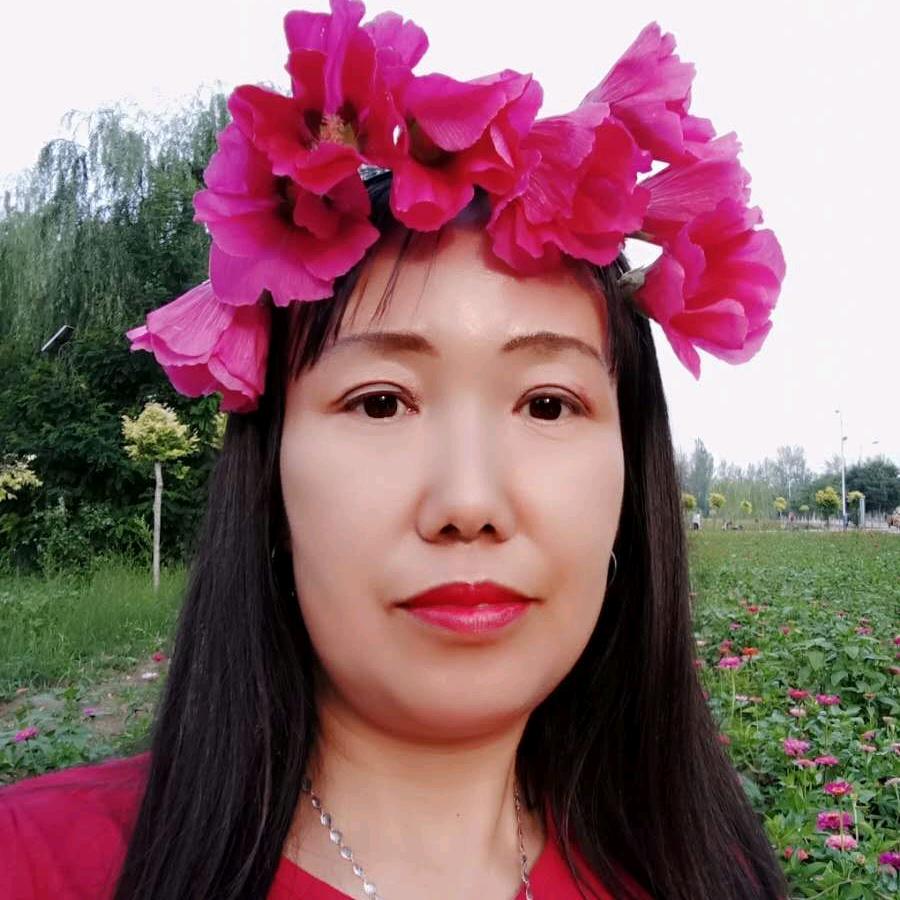 雪梅花儿爱唱歌
