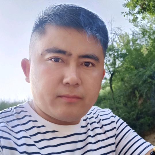 [锦界]龙龙汽车脚垫加工