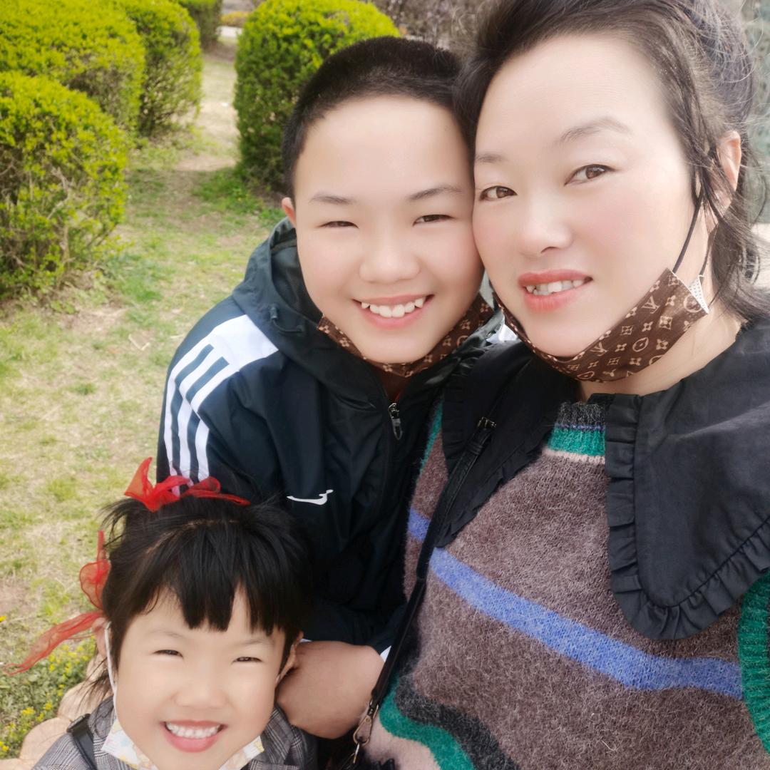 越努力越幸运😘