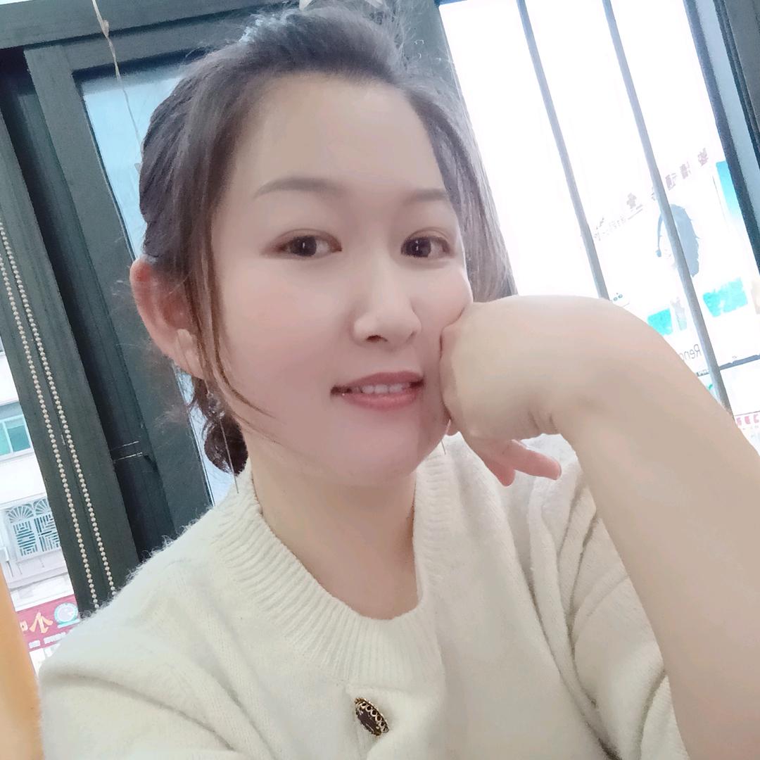 菜依玲