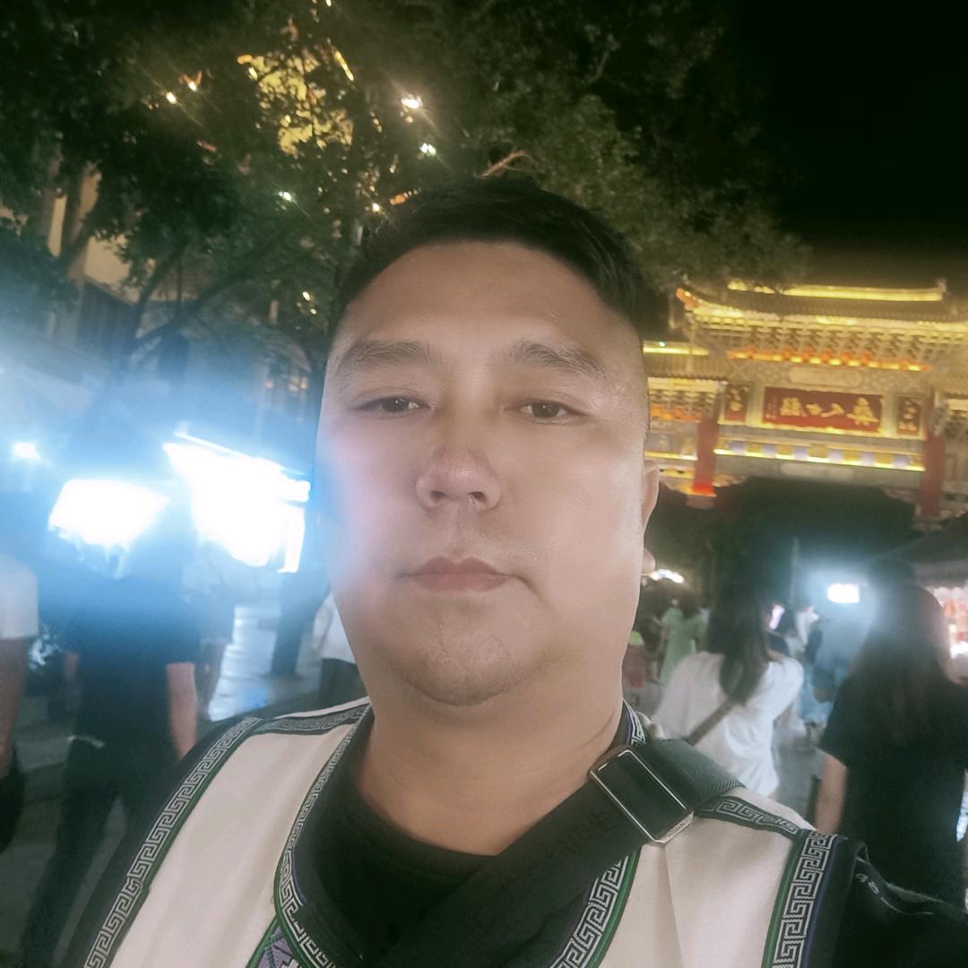 昆明市官渡区红冠居家具经营部