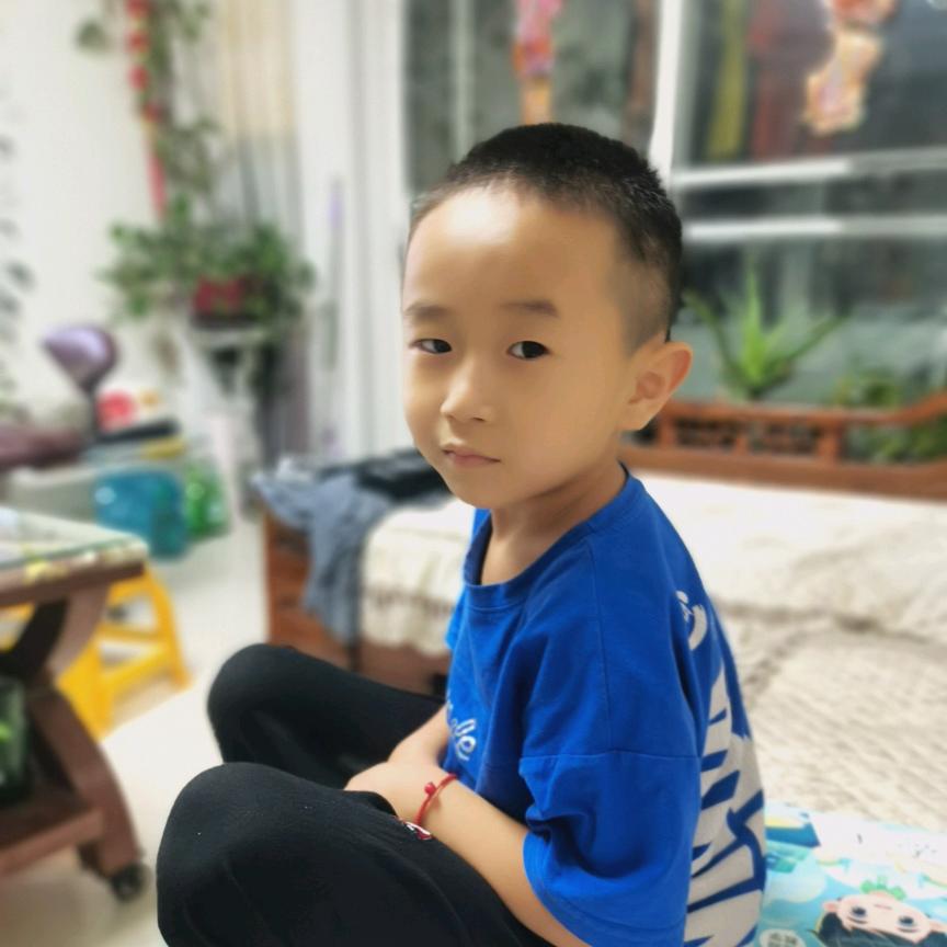 骑着乐乐追火箭🚀