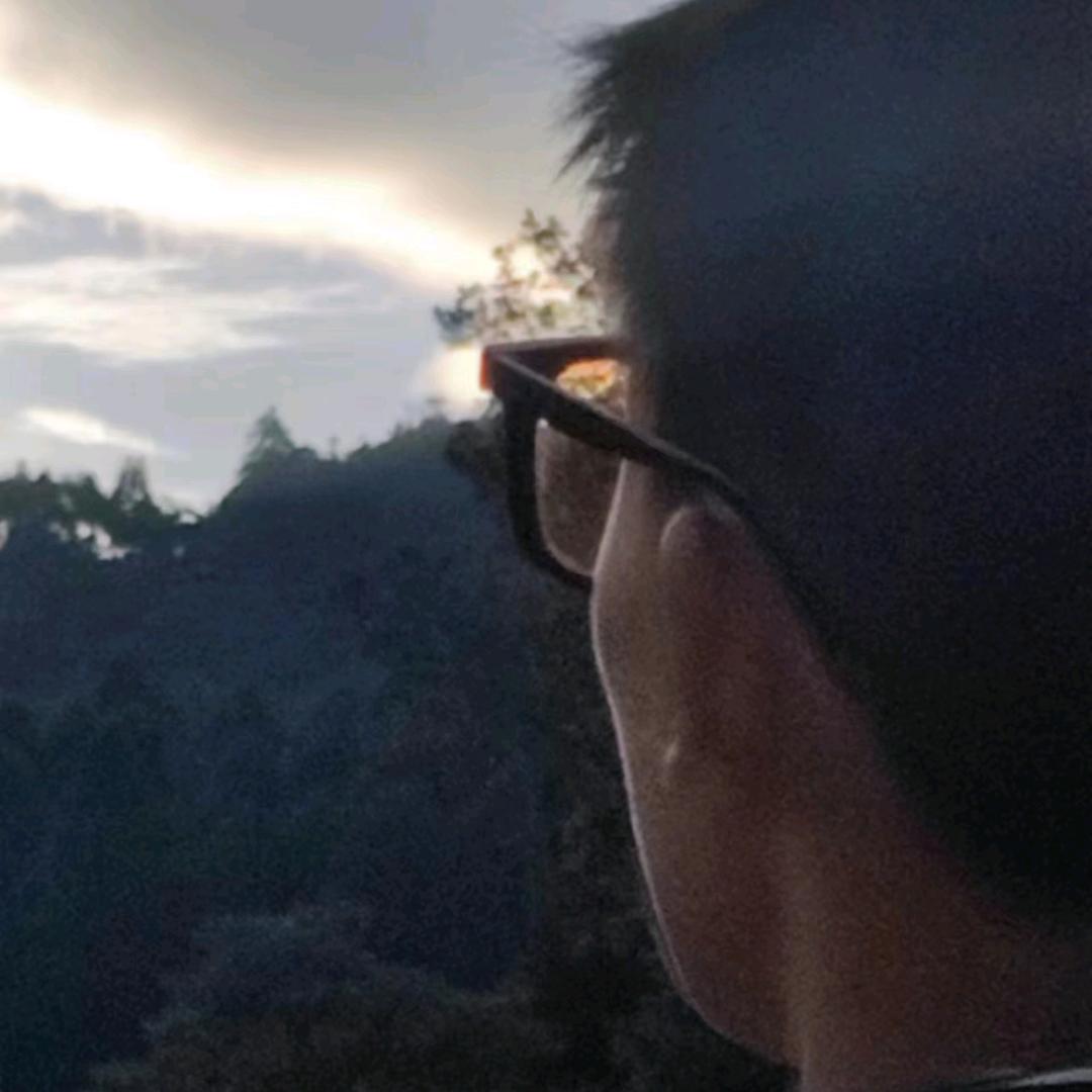 小铄先生