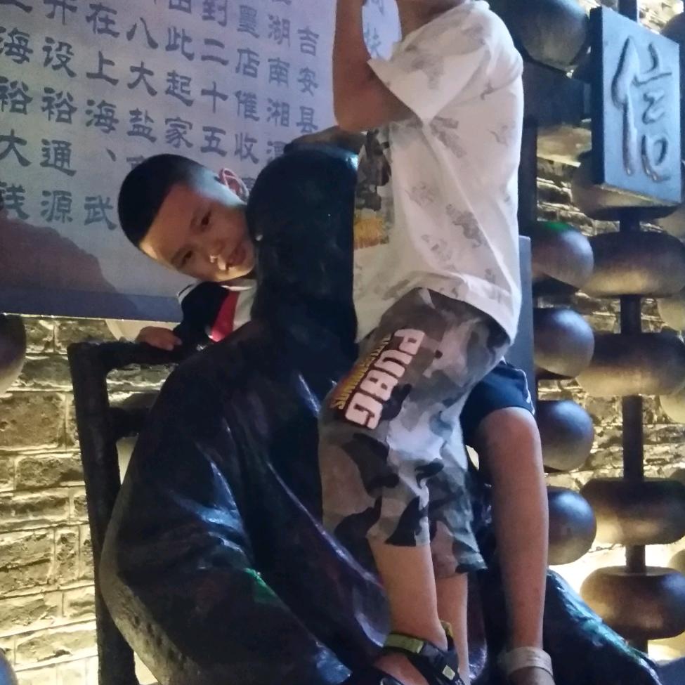 黄小梅