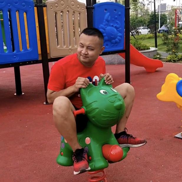 一直在路上奔跑