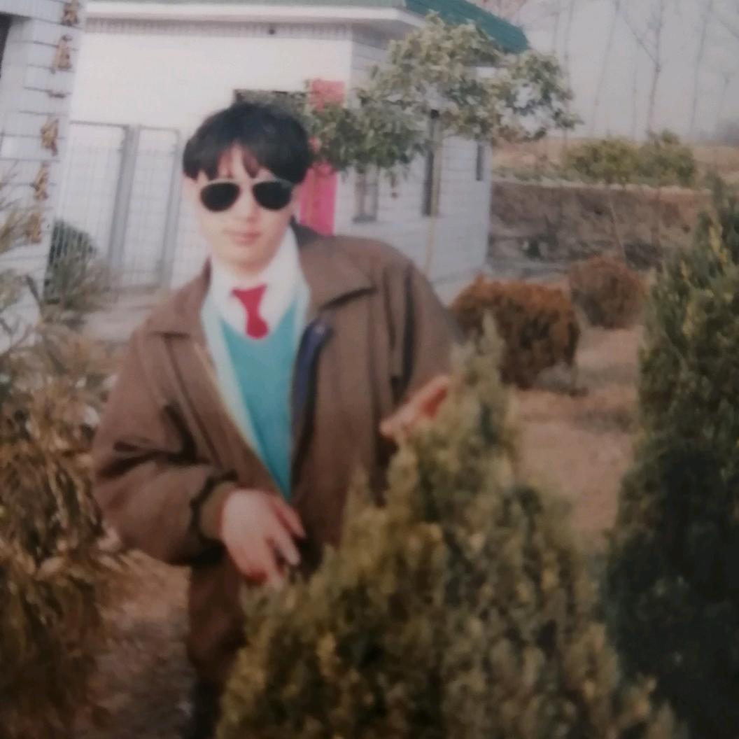 老龚专业瓷砖美缝，大白乳胶漆