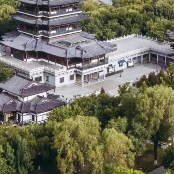 明美