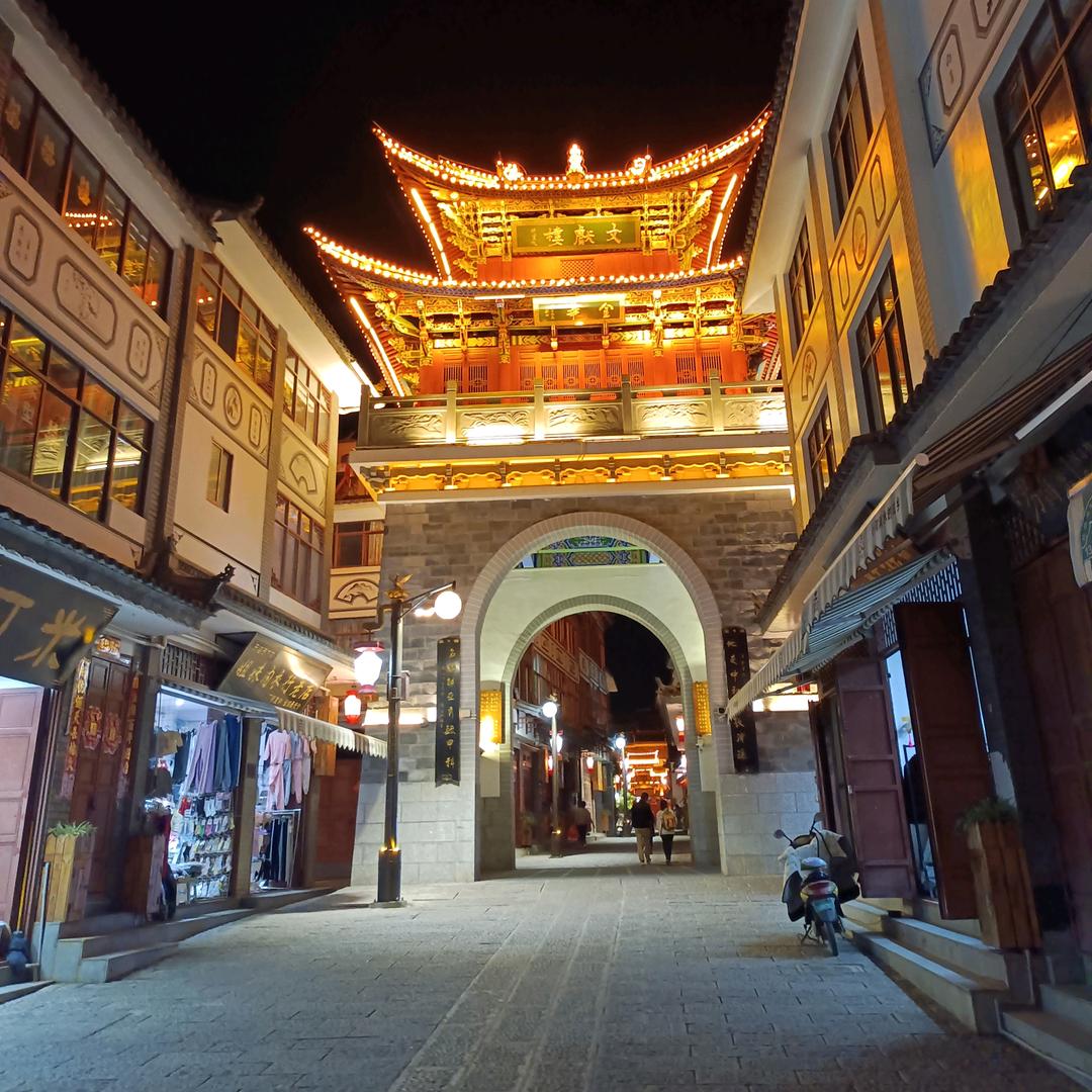 往事不回头   余生不将就