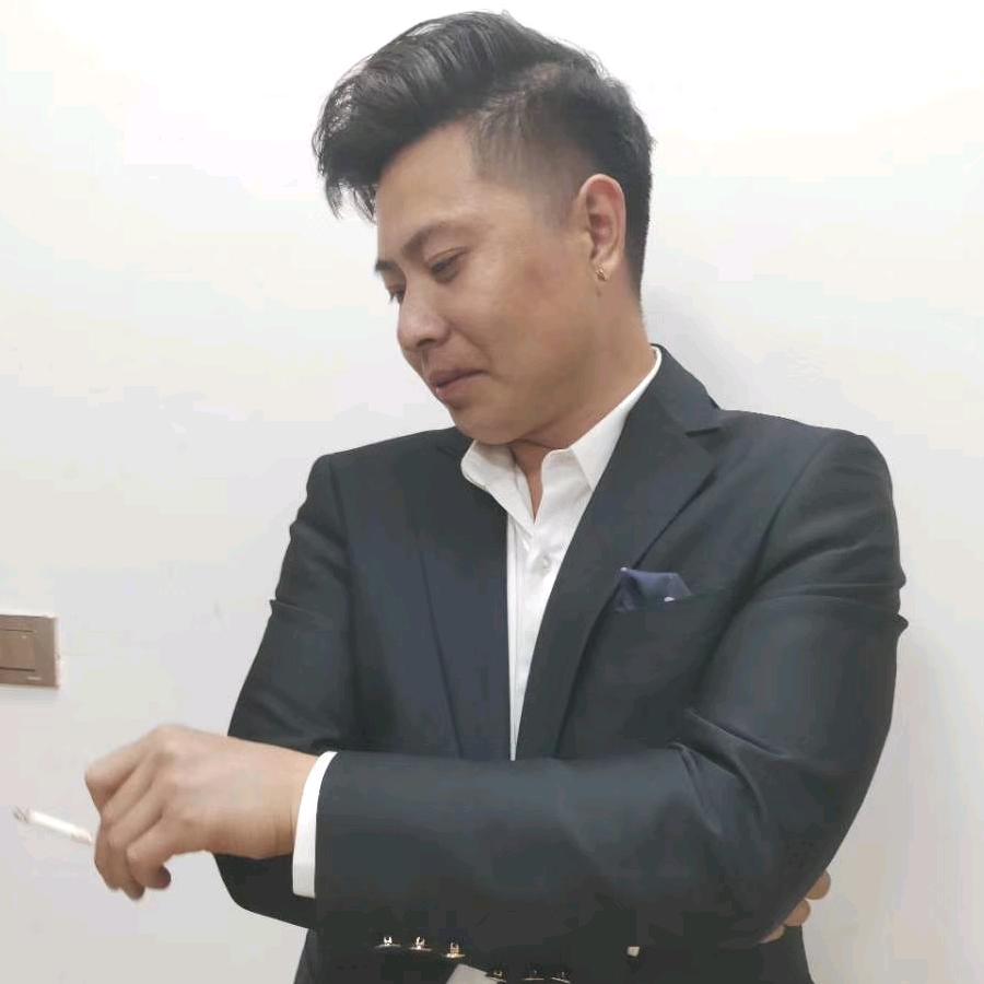杰出青年 (探店)