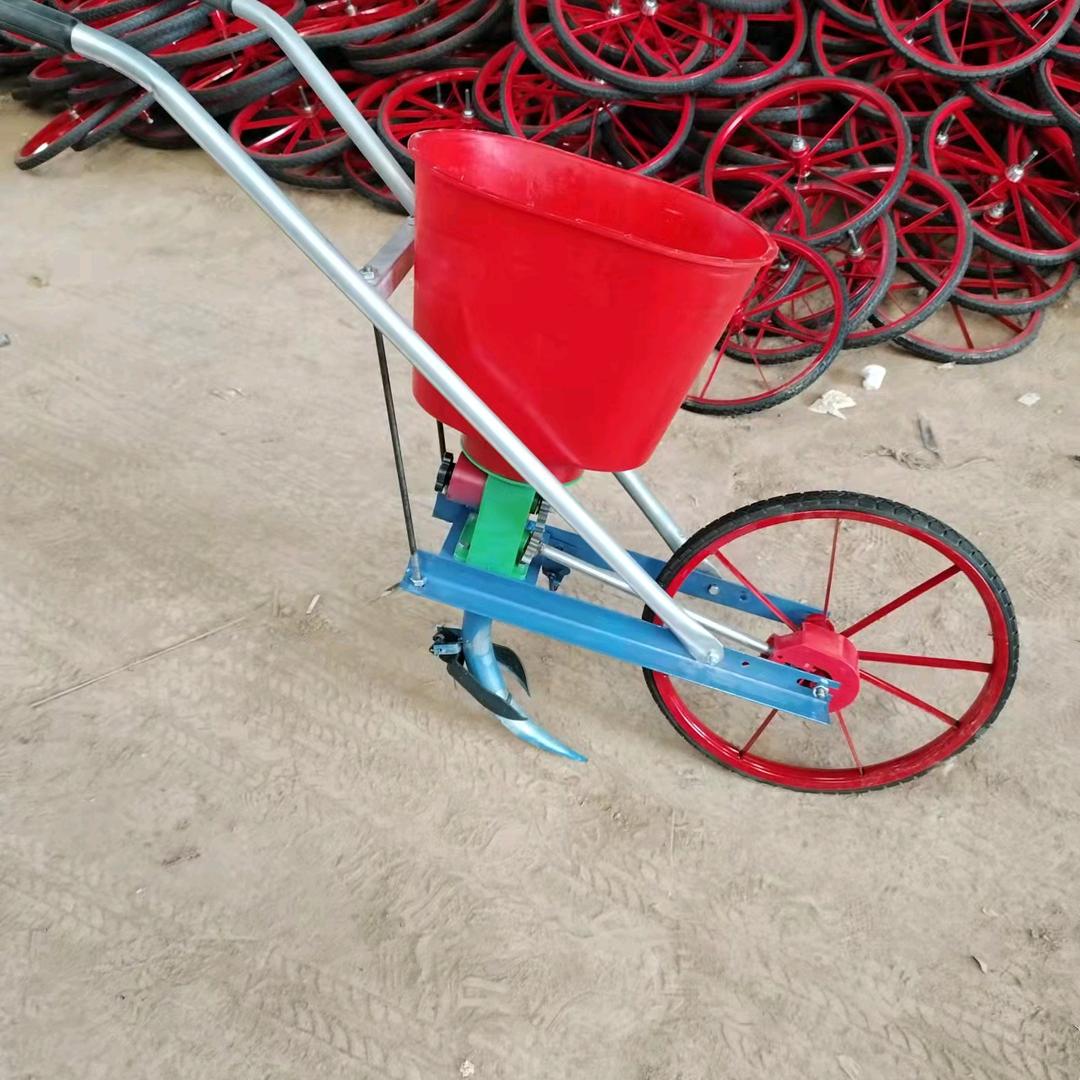 生产农具的方姐