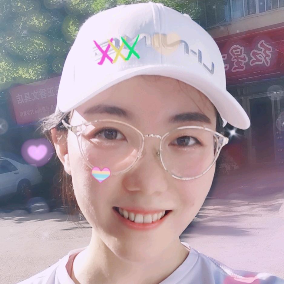 古灵精怪小雪儿头像