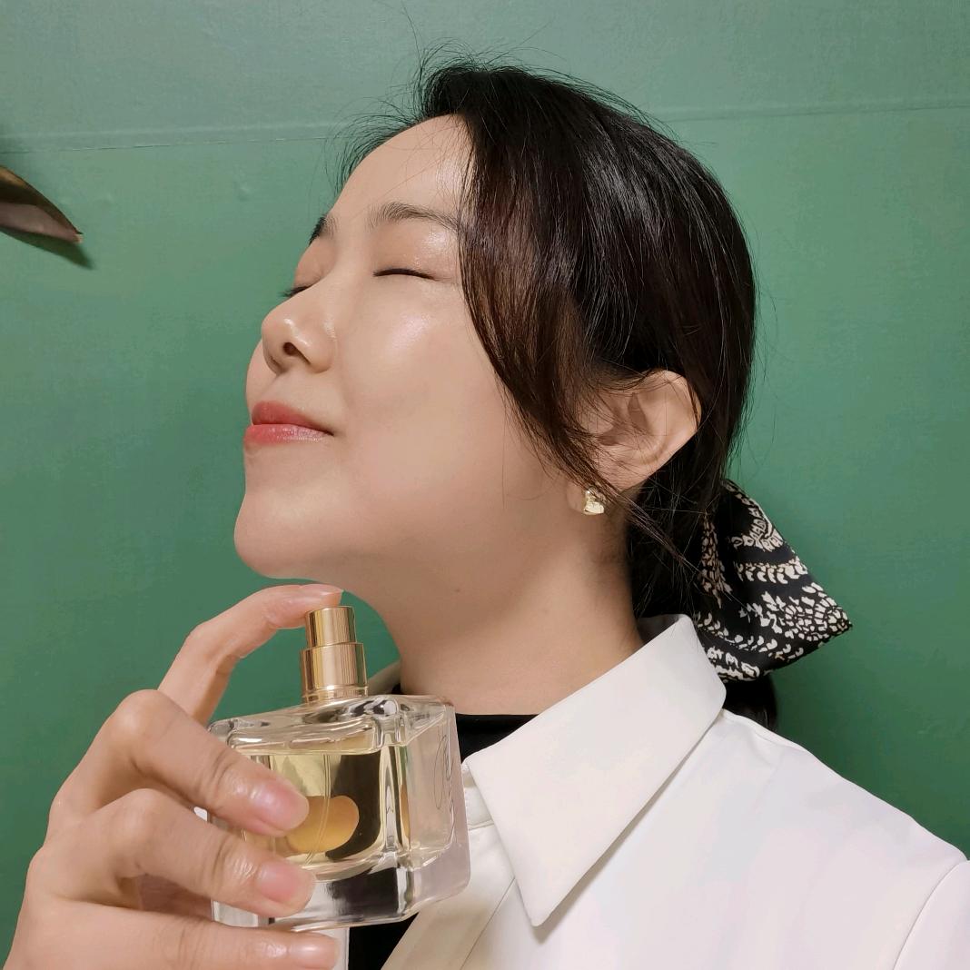 麻城市一品芳化妆品店