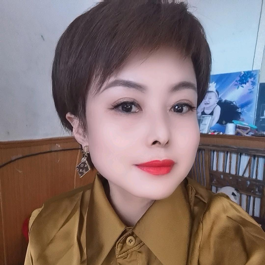 天丽汽修厂梅姐