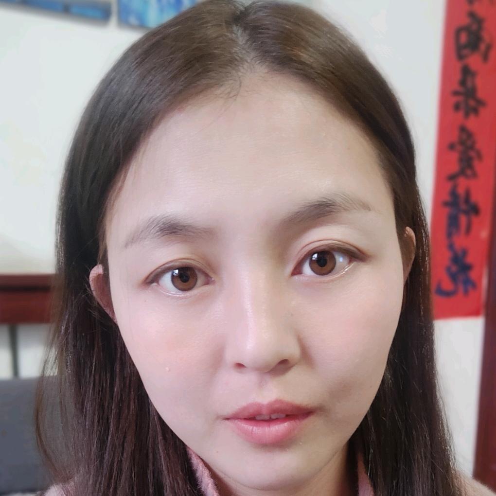 彩彩