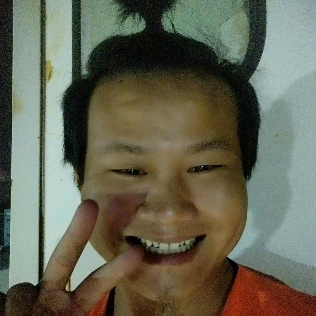 胡凸凸(承蒙厚爱)