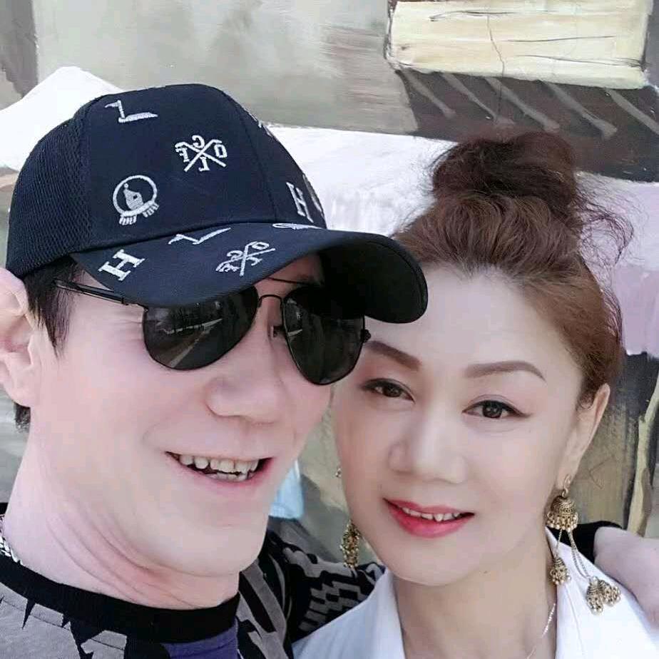 爱石玫瑰工作室