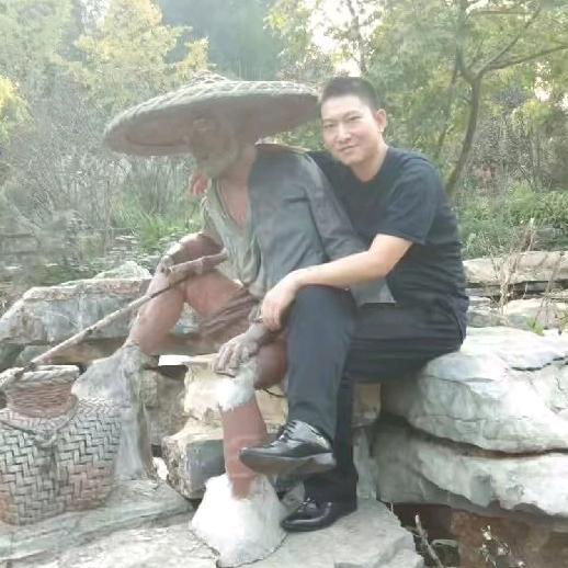 严疤刚子（随拍）