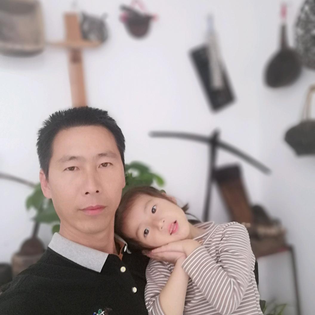 快递小哥李堂