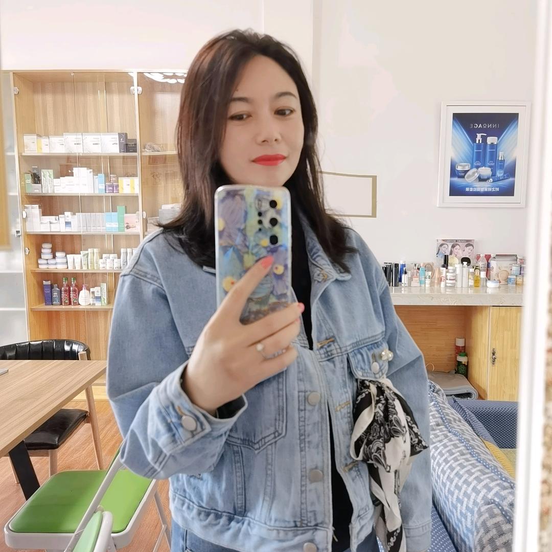 伊莲娜@