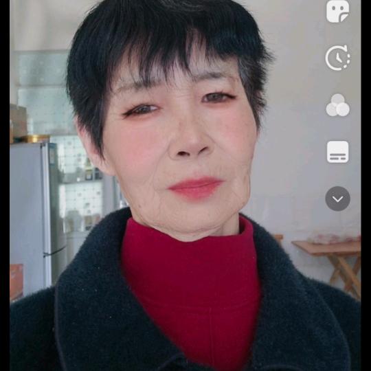 李金秀