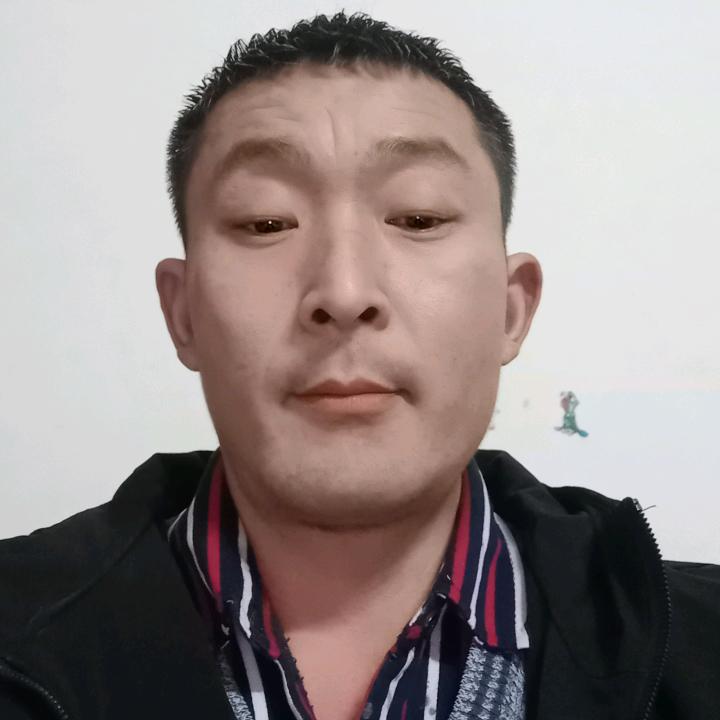 孔伟杰