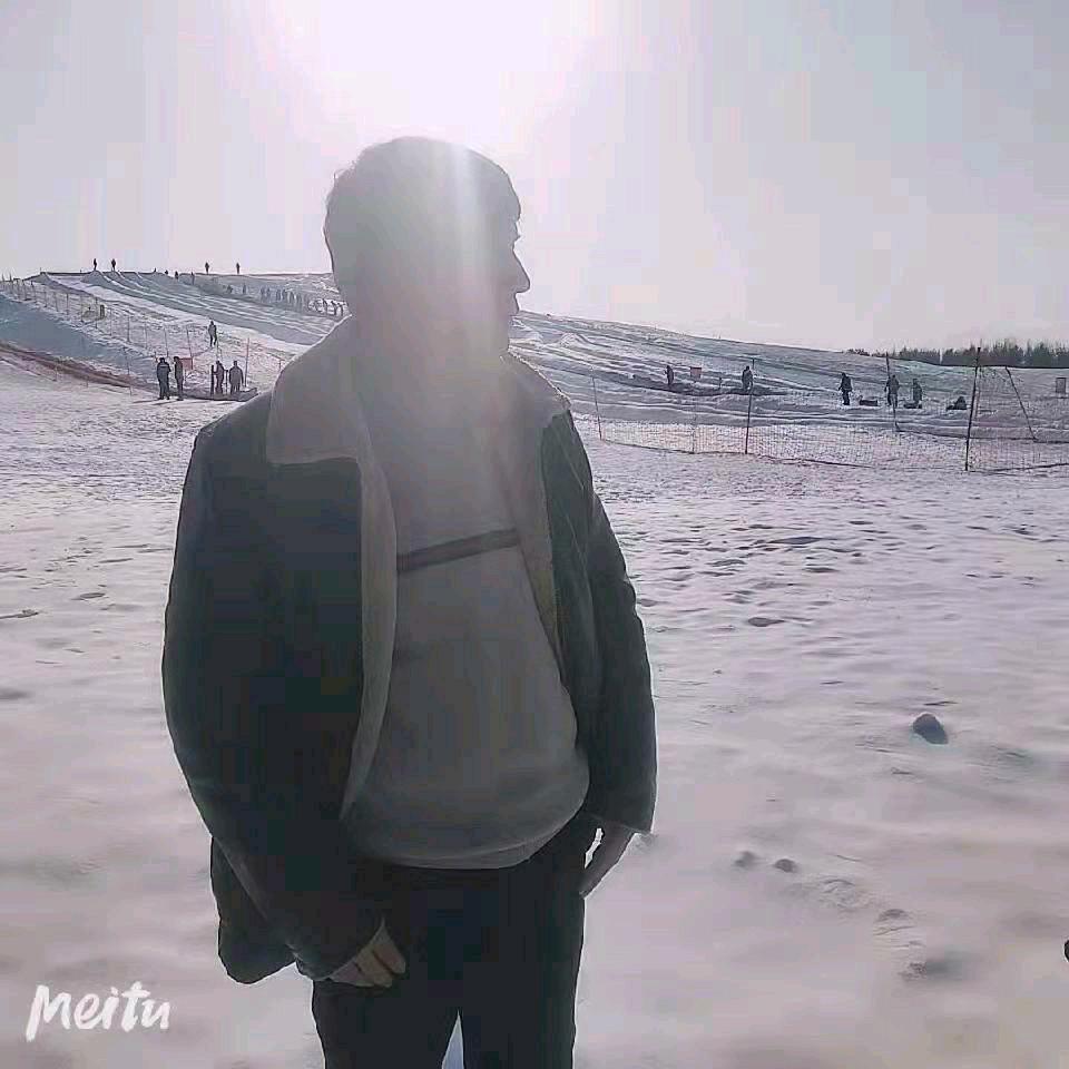 艾散江
