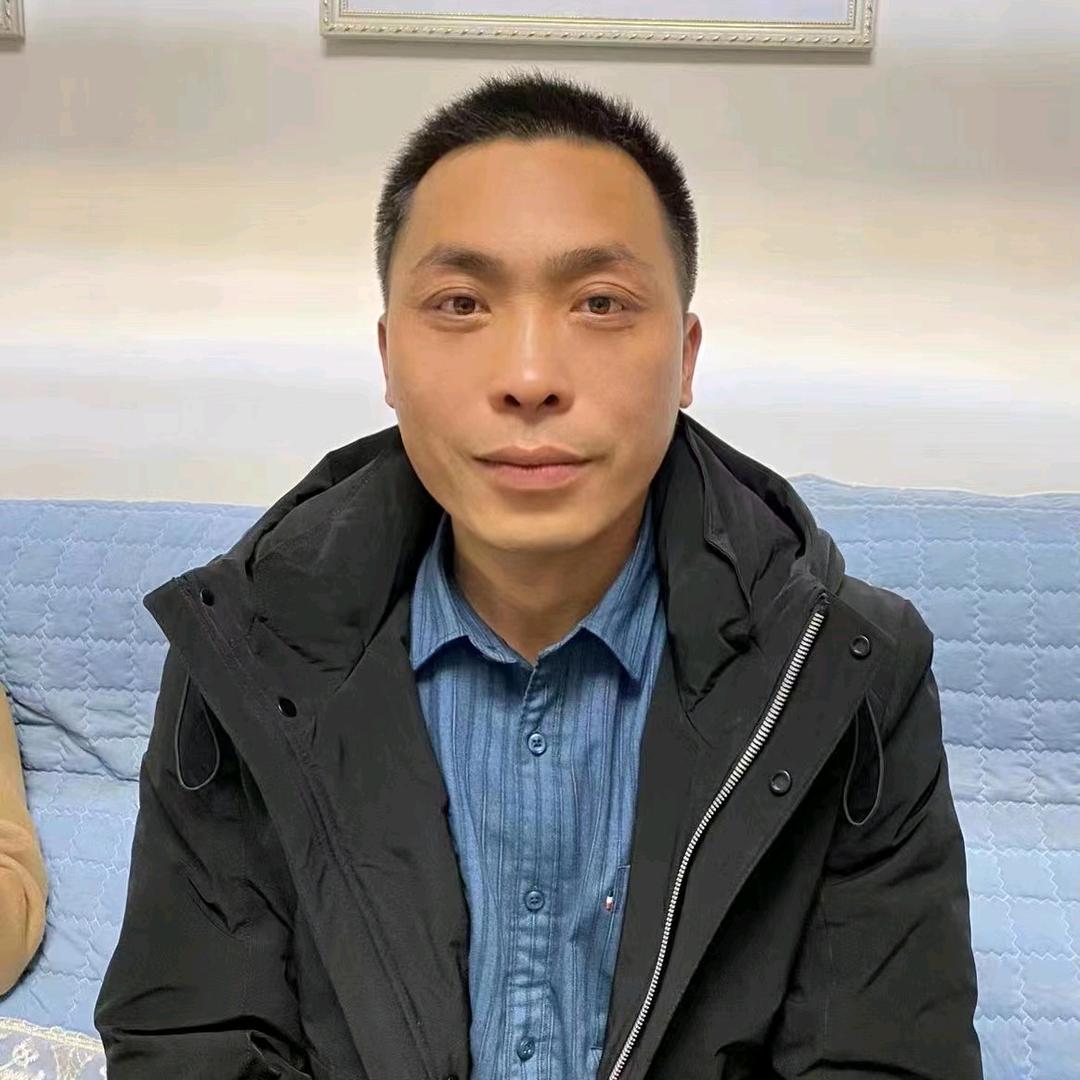 李洁爸爸