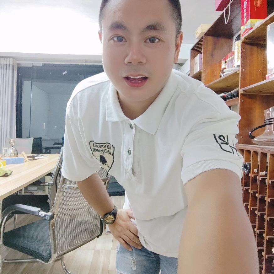 乡村蜂子老肖