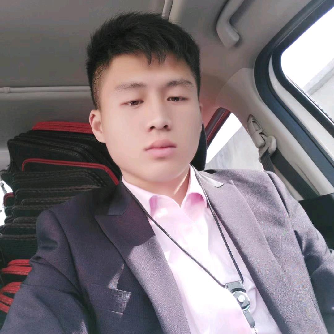 威哥汽车脚垫
