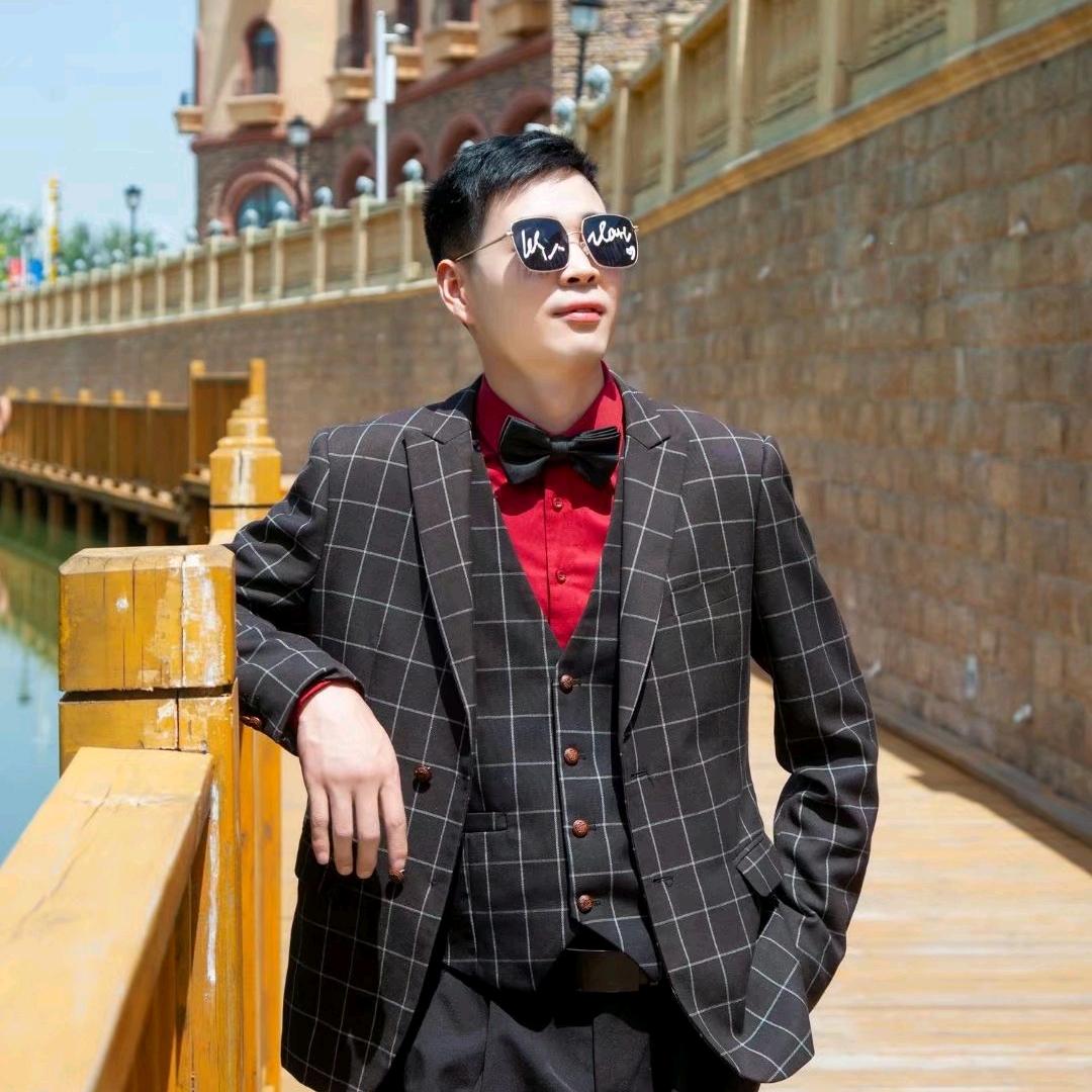 天秤座的十月初。