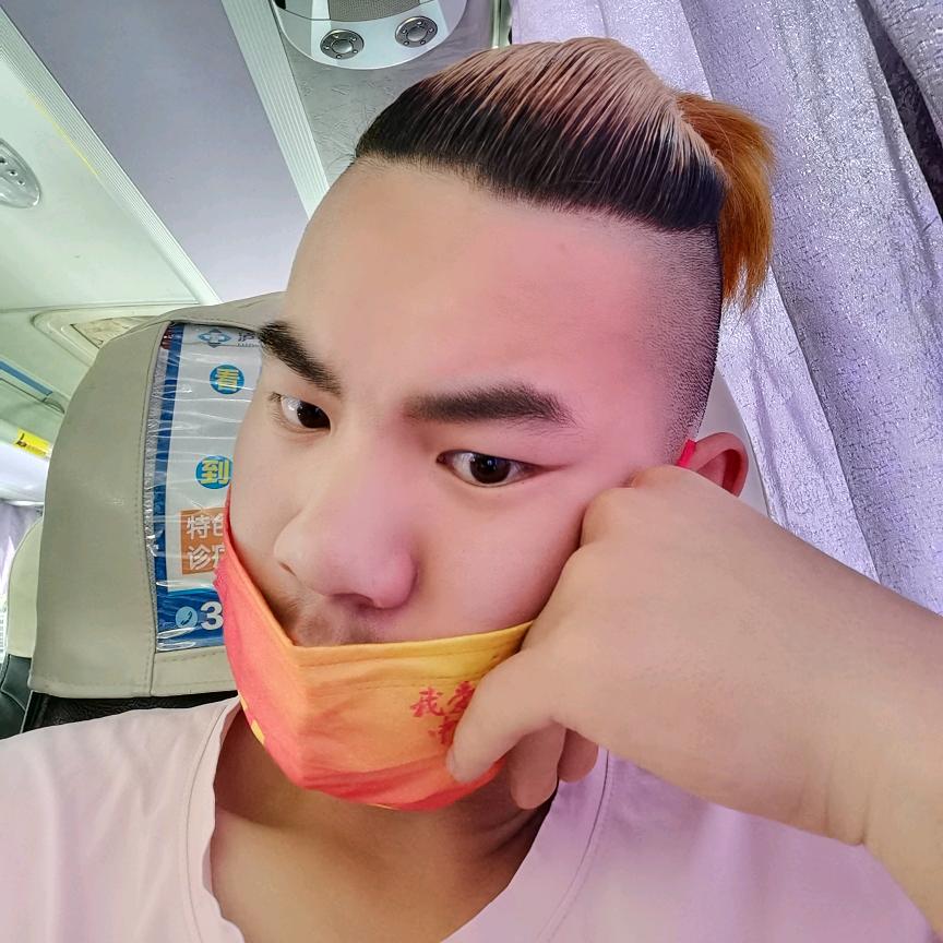 @请叫我冰哥