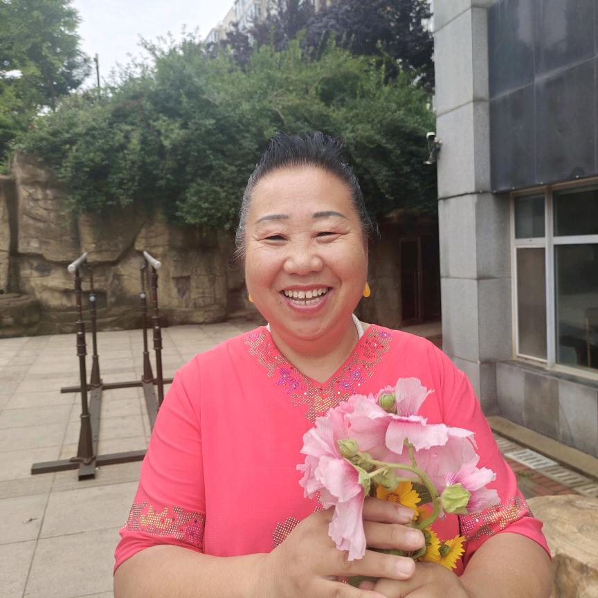 大姐吉祥小号(大号早上六点半）