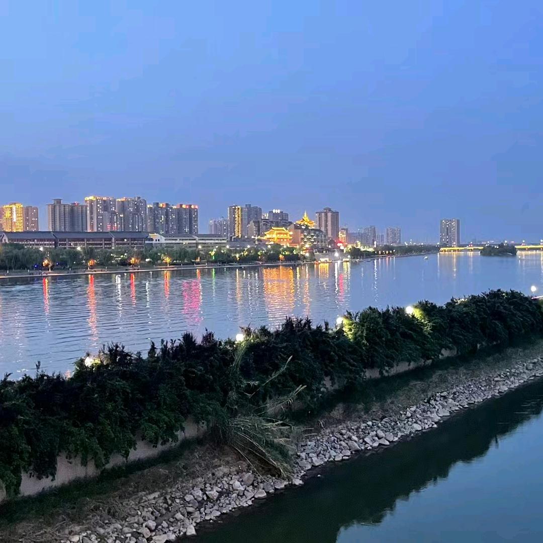 墨染窗棂醉