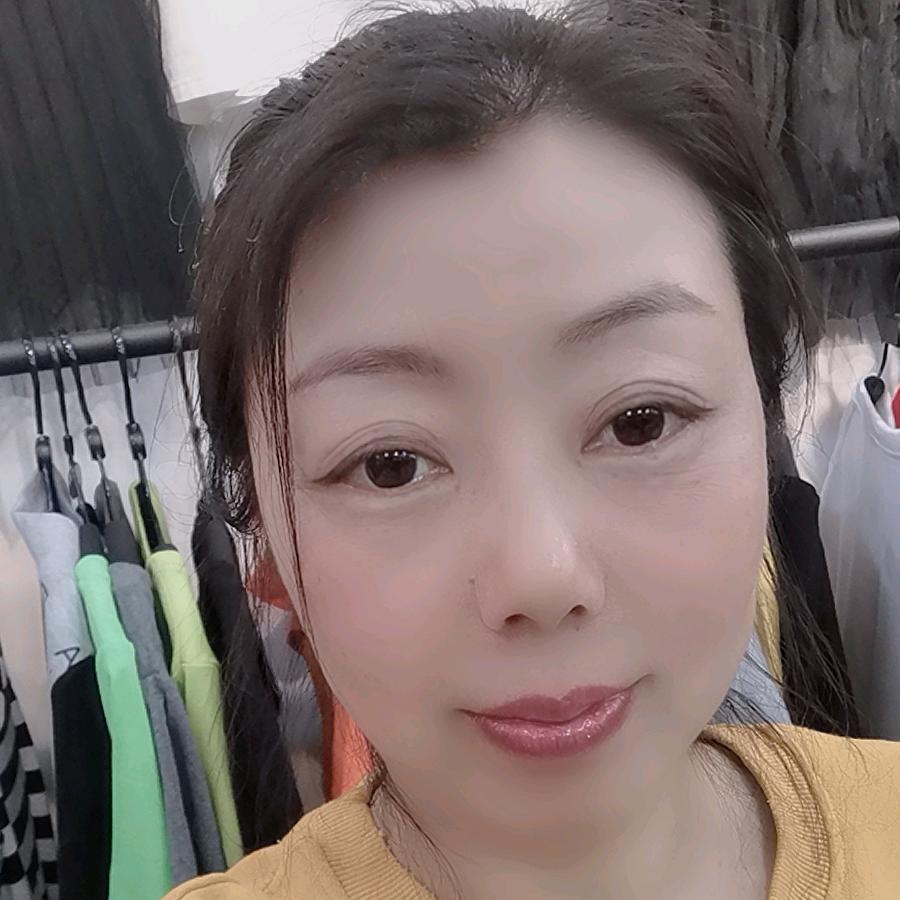 招商城A2042火女孩