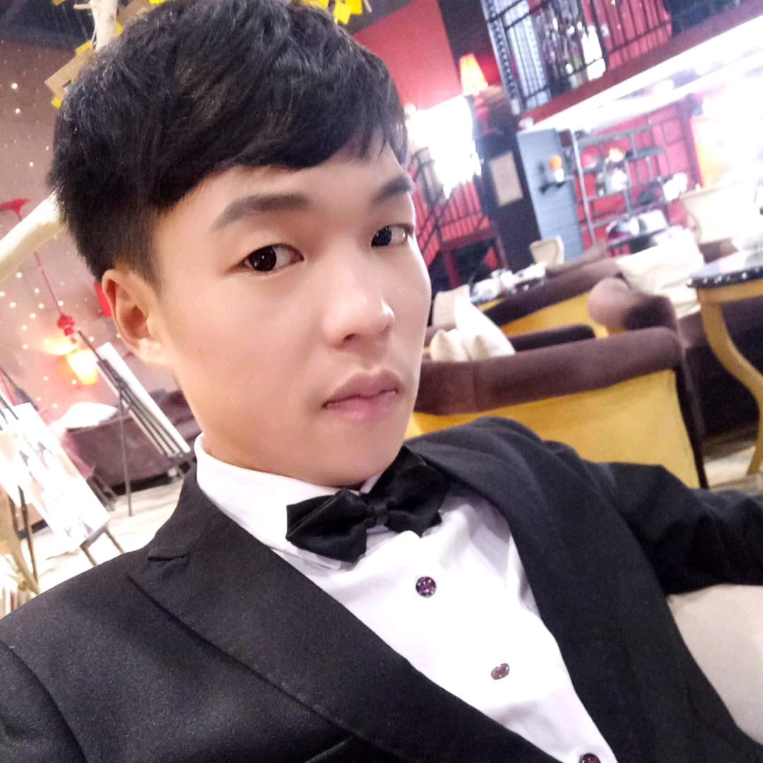 请叫我亮仔