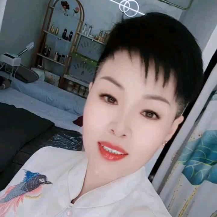 倾凡天蕴美容养生馆
